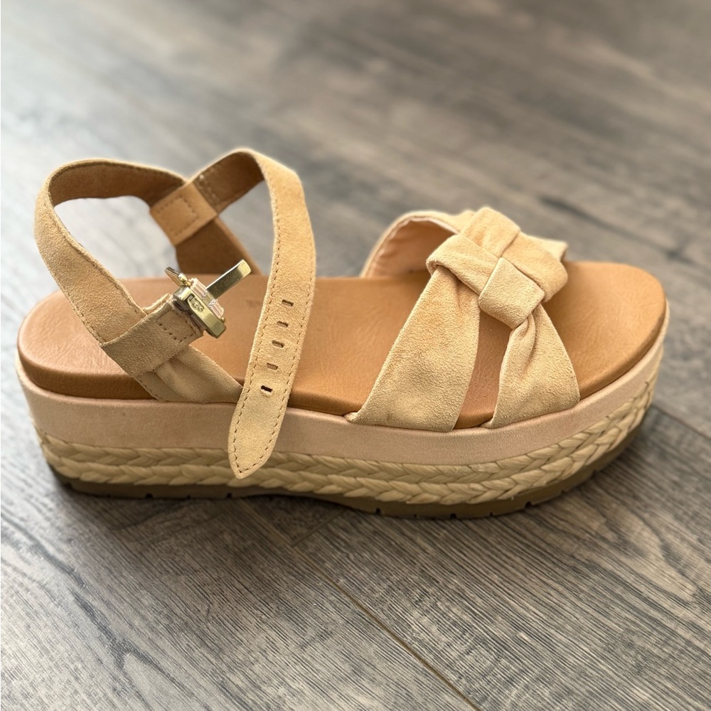 UGG Tan Sandals with Knotted Strap Design